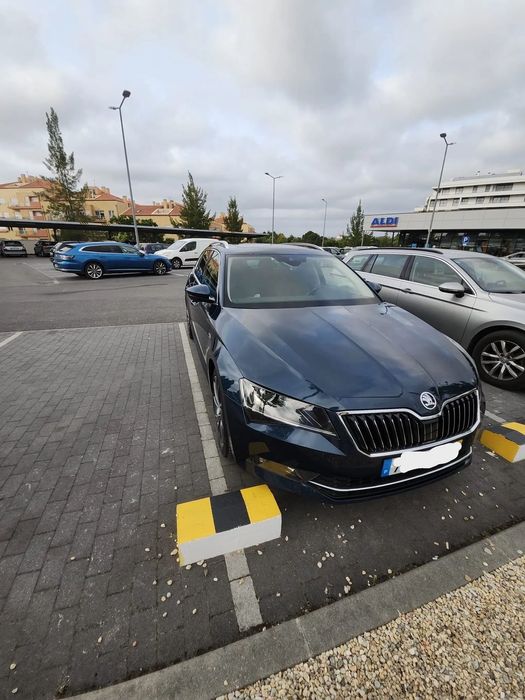 Skoda Superb Break 2.0 TDI Laurin&Klement DSG