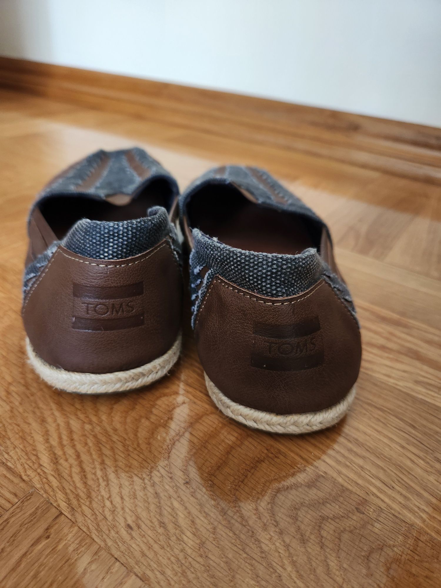 Мокасини чоловічі Toms