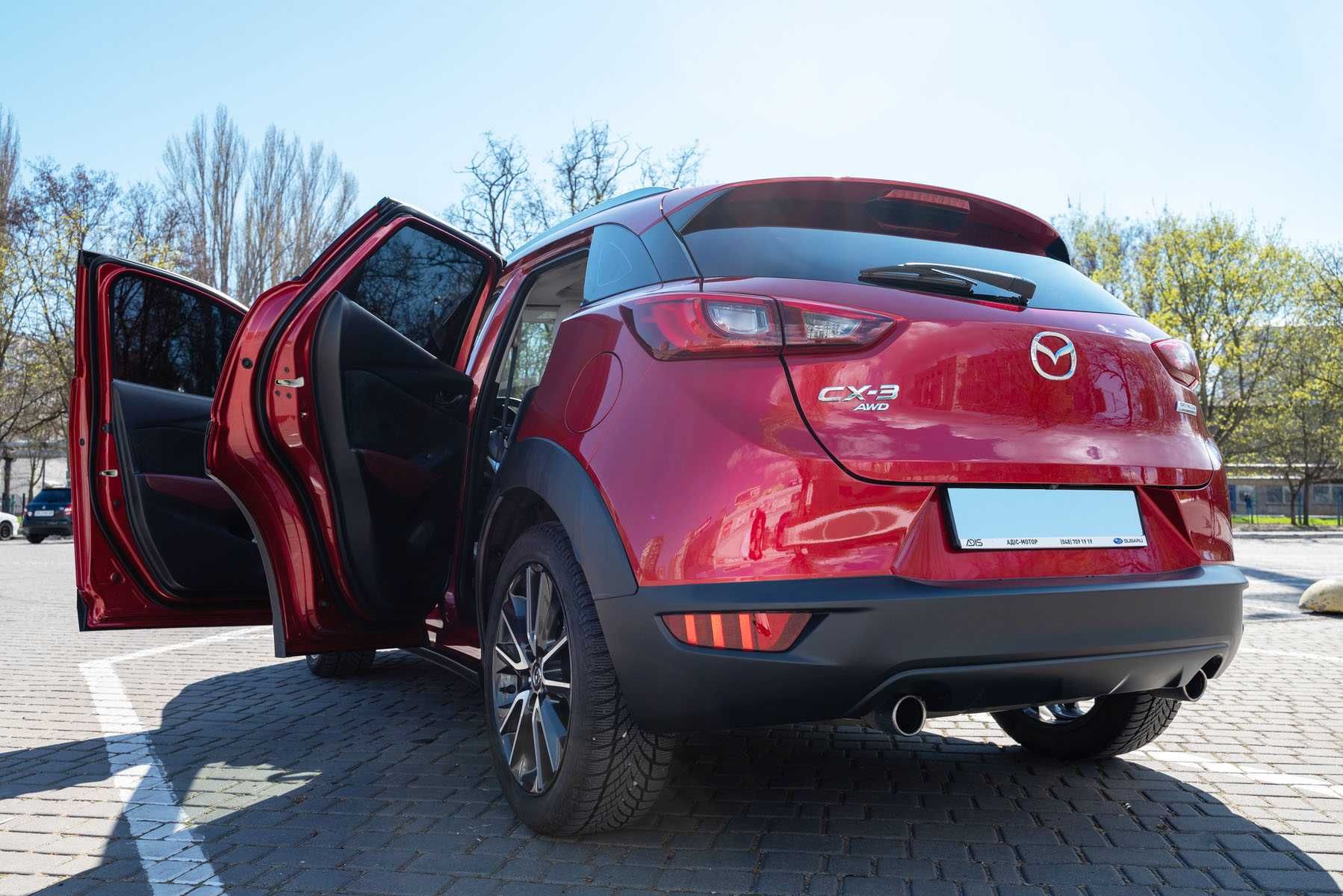 Mazda CX-3 AWD 2.0 на коже с люком (2015 г.в.)