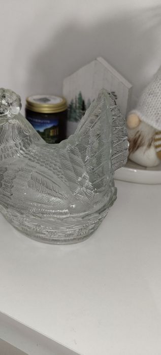 Kura PRL zabytek pamiątka ozdoba