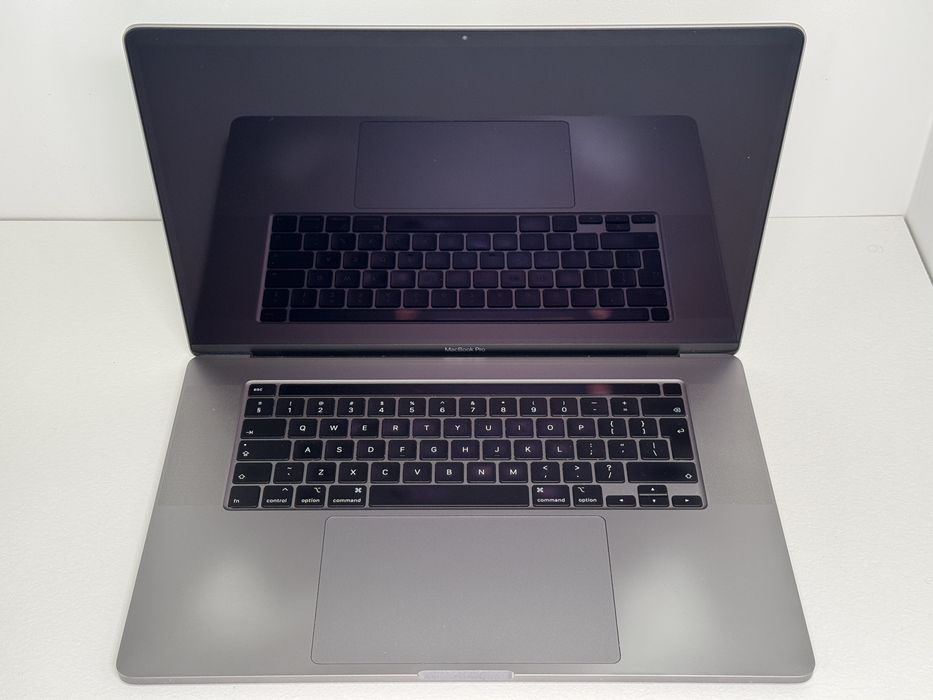MacBook Pro 16 (A2141) - i7/32GB/512GB - faktura VAT 23%