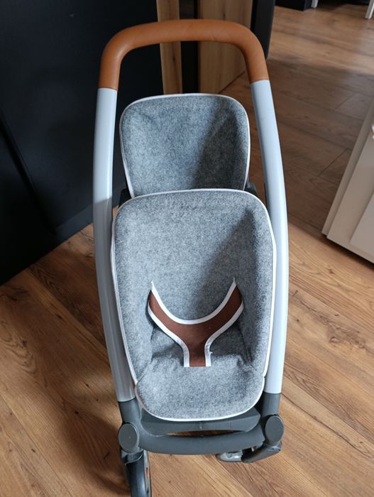 Wózek dla lalek bliźniaków