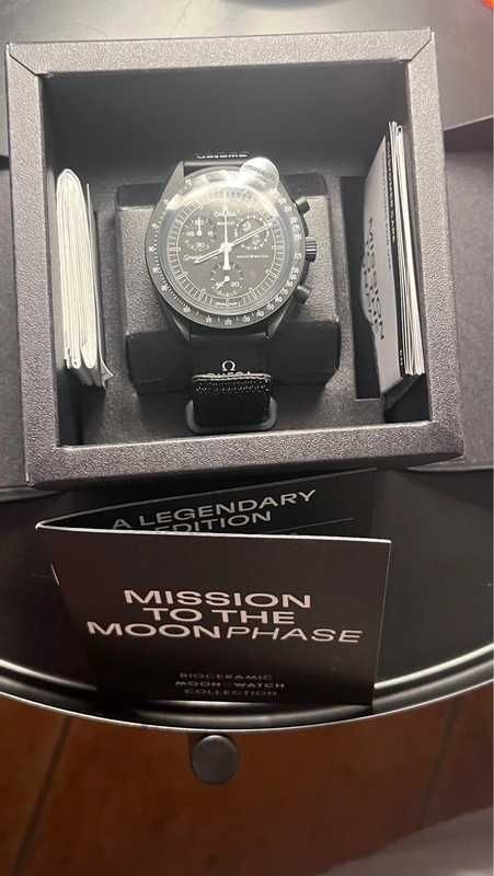 Snoopy x Omega Swatch Moonphase SO33B700 czarny