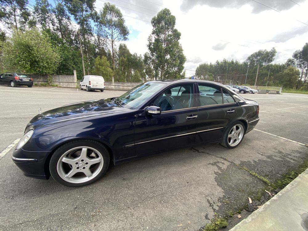 Mercedes Benz E220 CDI Avangarde