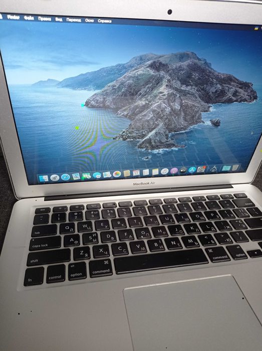 MacBook Air Model A1466 i5 4/128Gb