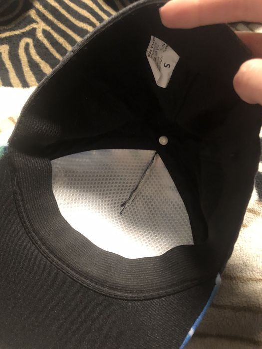 Кепка Амонгас