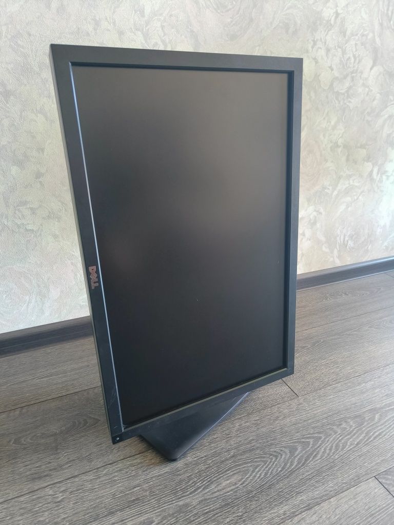 Монітор 24" DELL UltraSharp U2410F, уценка