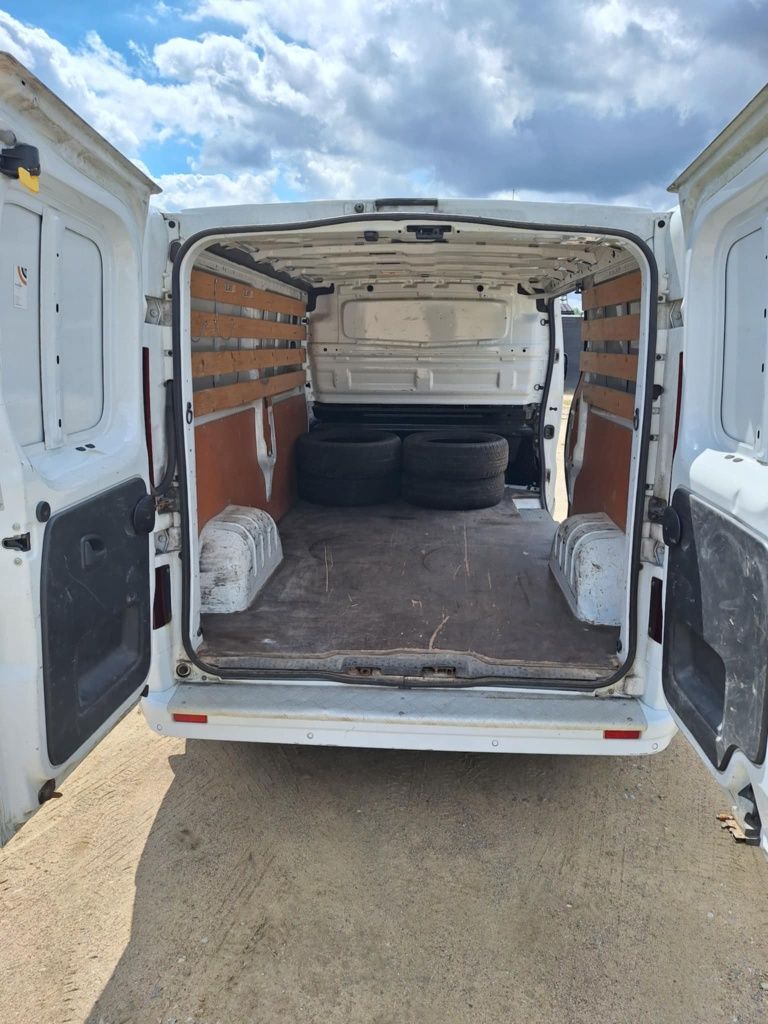 Opel Vivaro B 2015