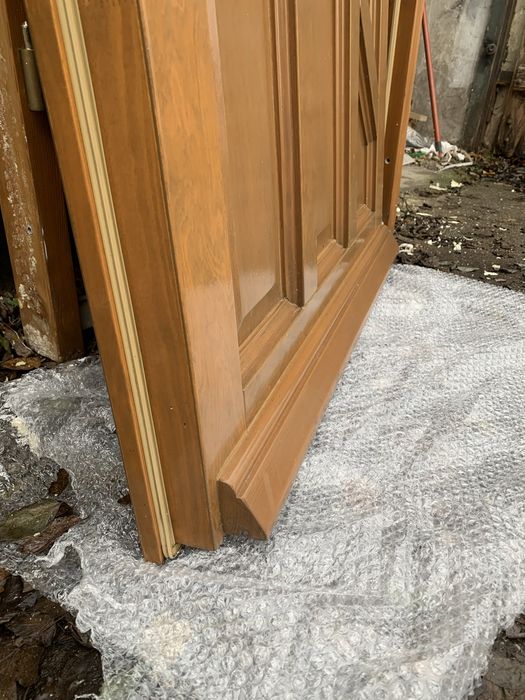 Drzwi wejściowe drewniane