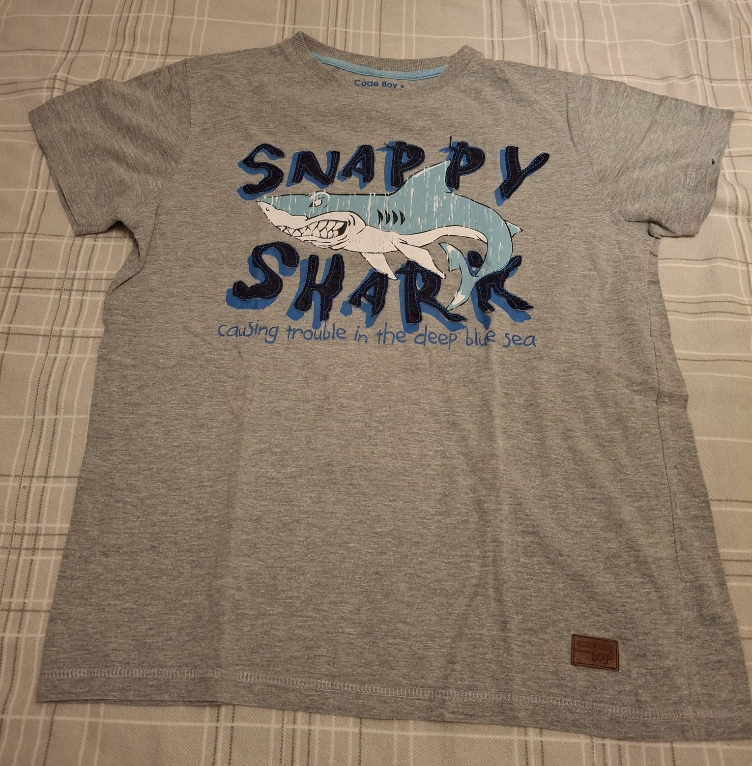 T-shirt criança 13-14 anos