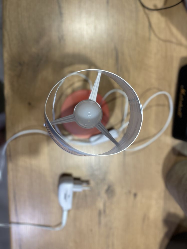 Lampka nocna Auta