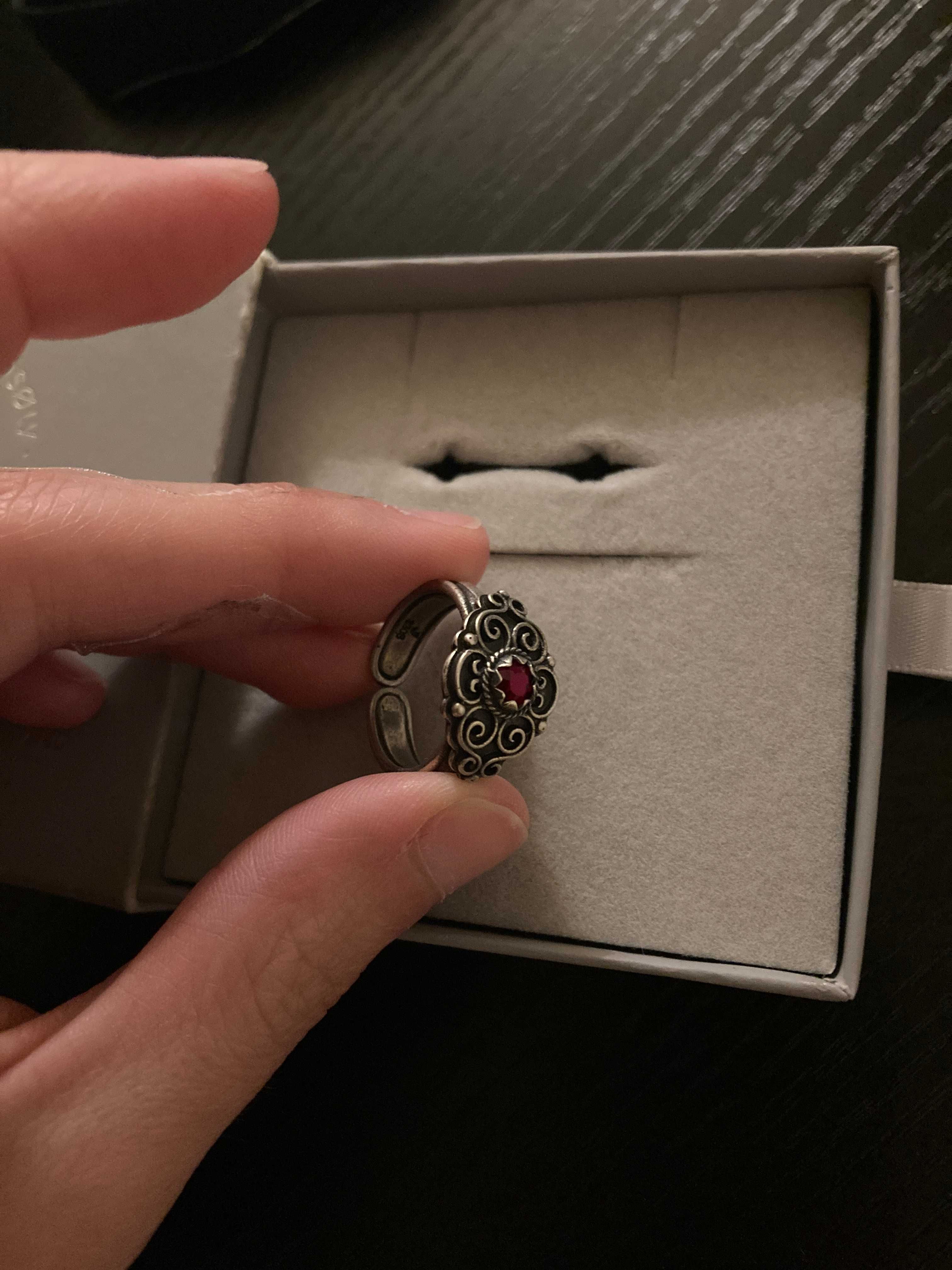 Anel Prata Bunad Silver Redstone Ring Norwegian Sylvsmidja