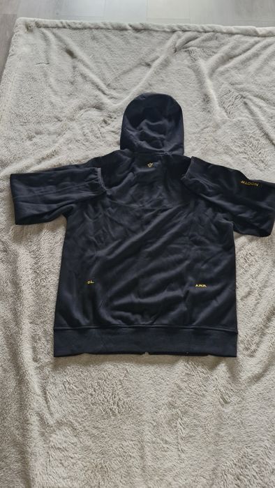 Nike tech flece  nokta