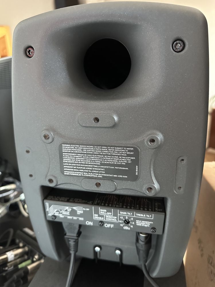 Genelec 8040B monitory