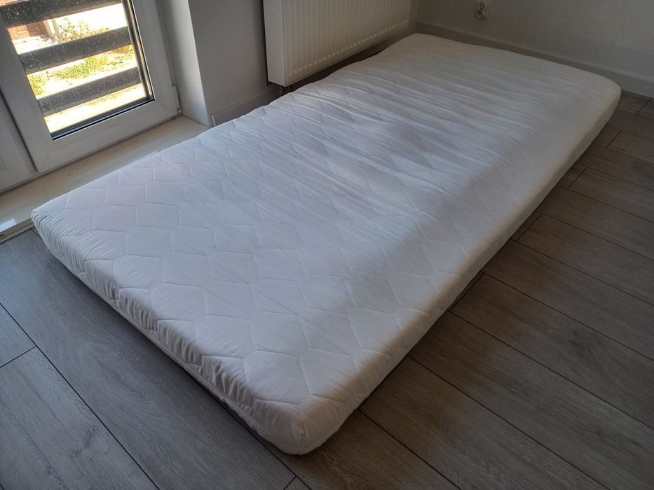 Materace 100x200 ze stelażem