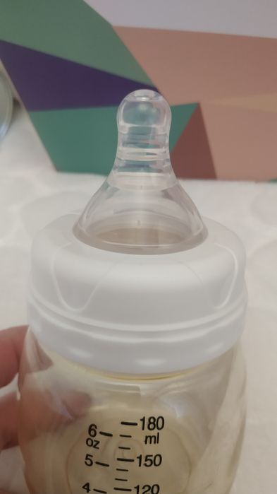 Портативний електронний молоковідсмоктувач