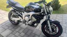 Yamaha FZ6 Fazer 600