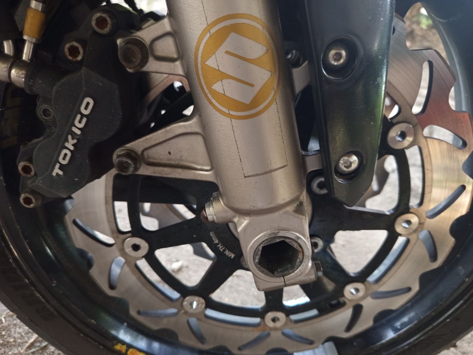 Sprzedam Suzuki GSX-R 750