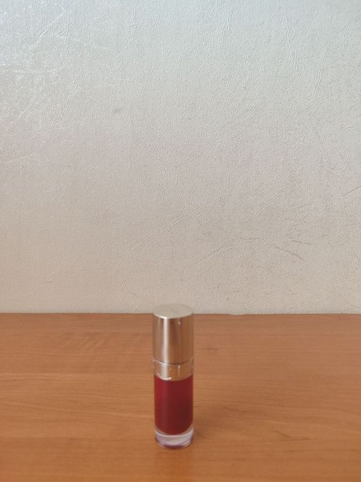 Косметика Clarins (олія та блиск для губ)