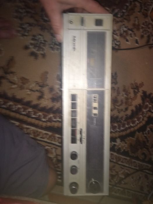 Продам магнітофони маяк