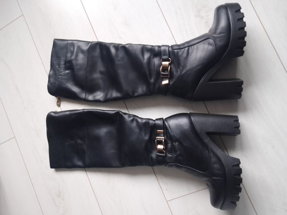 Жіноче зимове взуття 37 р.