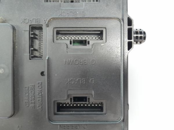 Caixa fusíveis / SAM / BSI RENAULT Megane III Grandtour (KZ0/1)