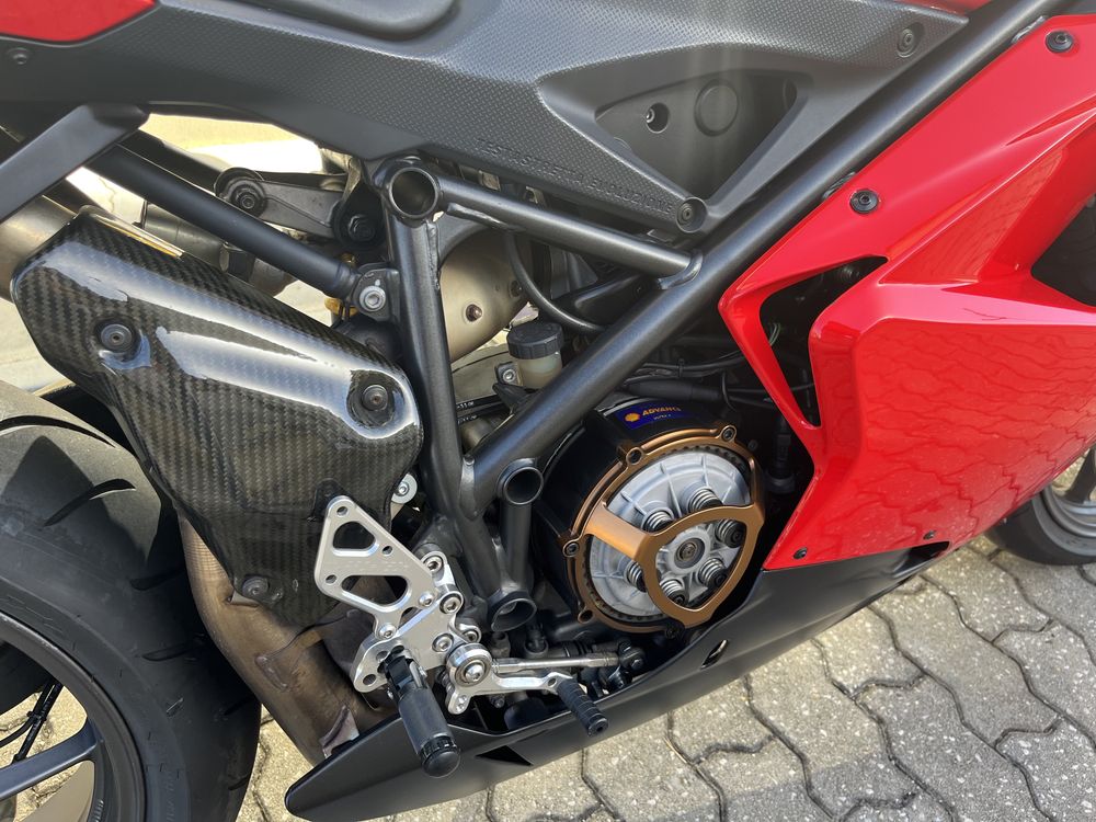 Ducati 1198 c/ extras