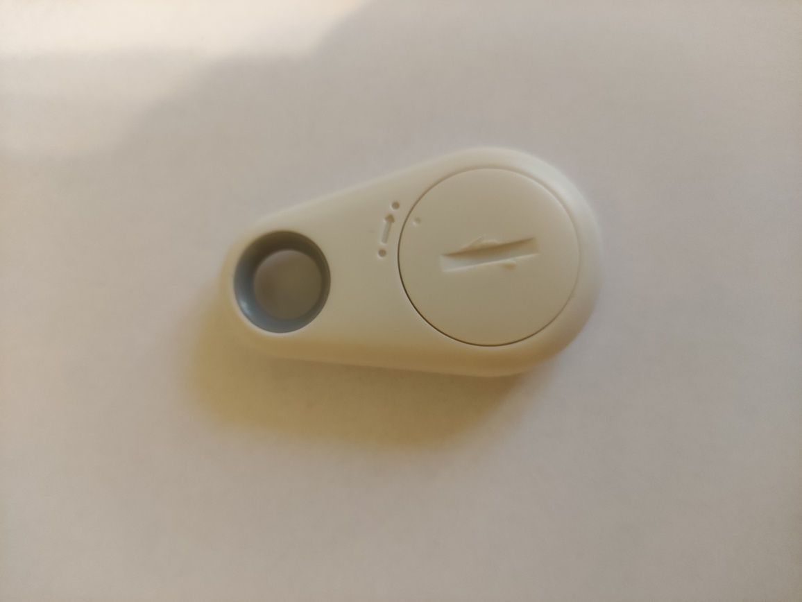 Lokalizator kluczy Xblitz X-Finder biały bluetooth 4.0