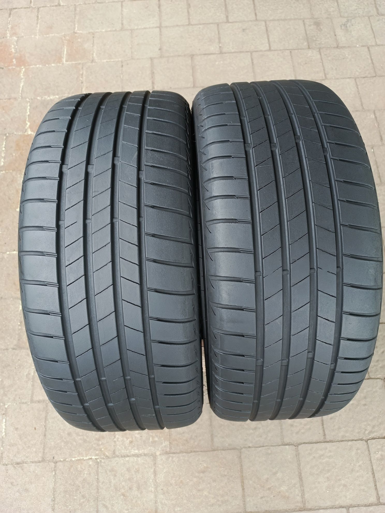 Opony letnie BRIDGESTONE 225/45/R17. 91W. Dot 3020r.