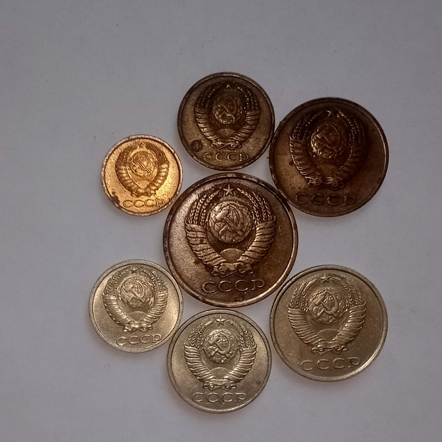 Продам 102 монеты СССР