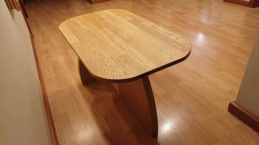 Stolik kawowy owalny