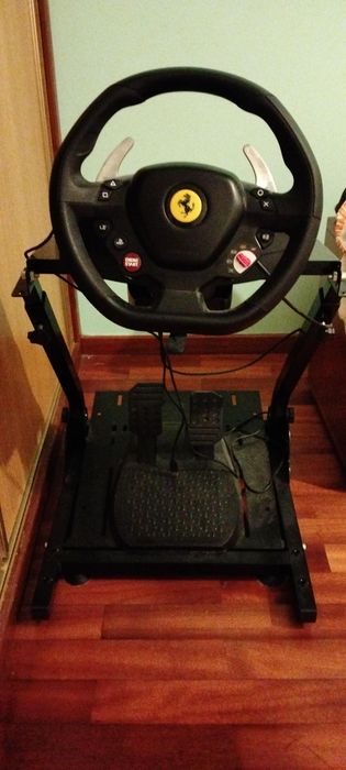 Volante com pedais + suporte
