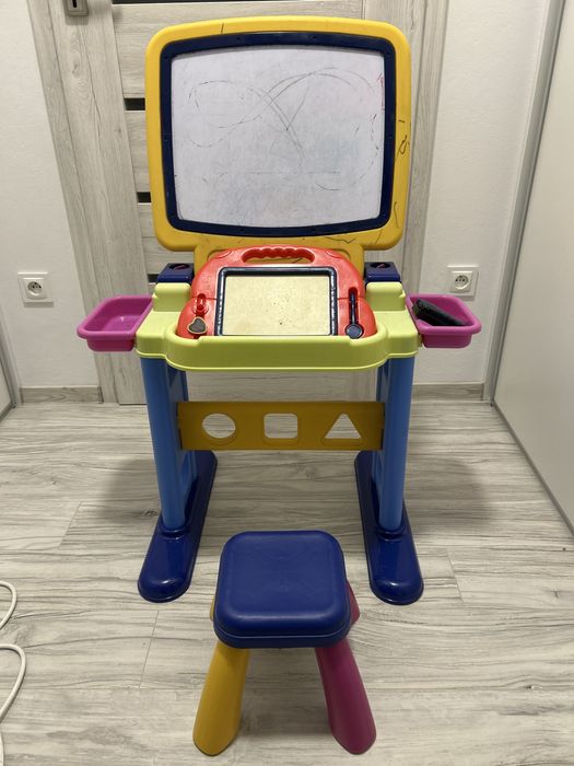 Duża tablica magnetyczna do mazaków suchościeralnych