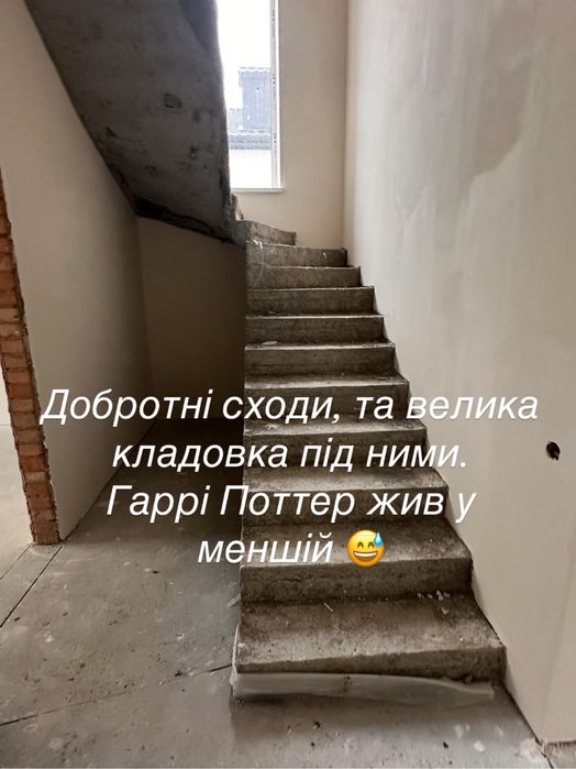 Якісний будинок з цегли на Весняному провулку