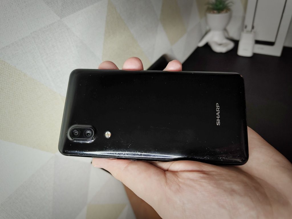 4/64, NFC, повний комплект Sharp C10 (S2, sh-z01)