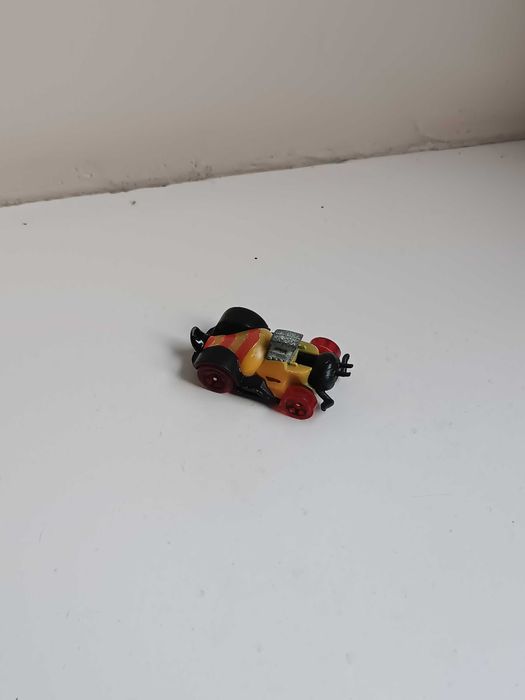 Hot Wheels Buzzkill robak żuk osa pszczoła Samochodziki resoraki autko