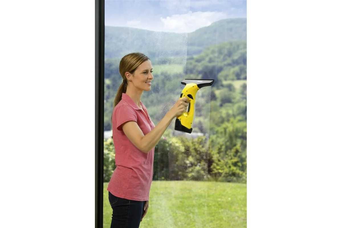 пилосос віконний акумуляторний Karcher WV 2 Plus