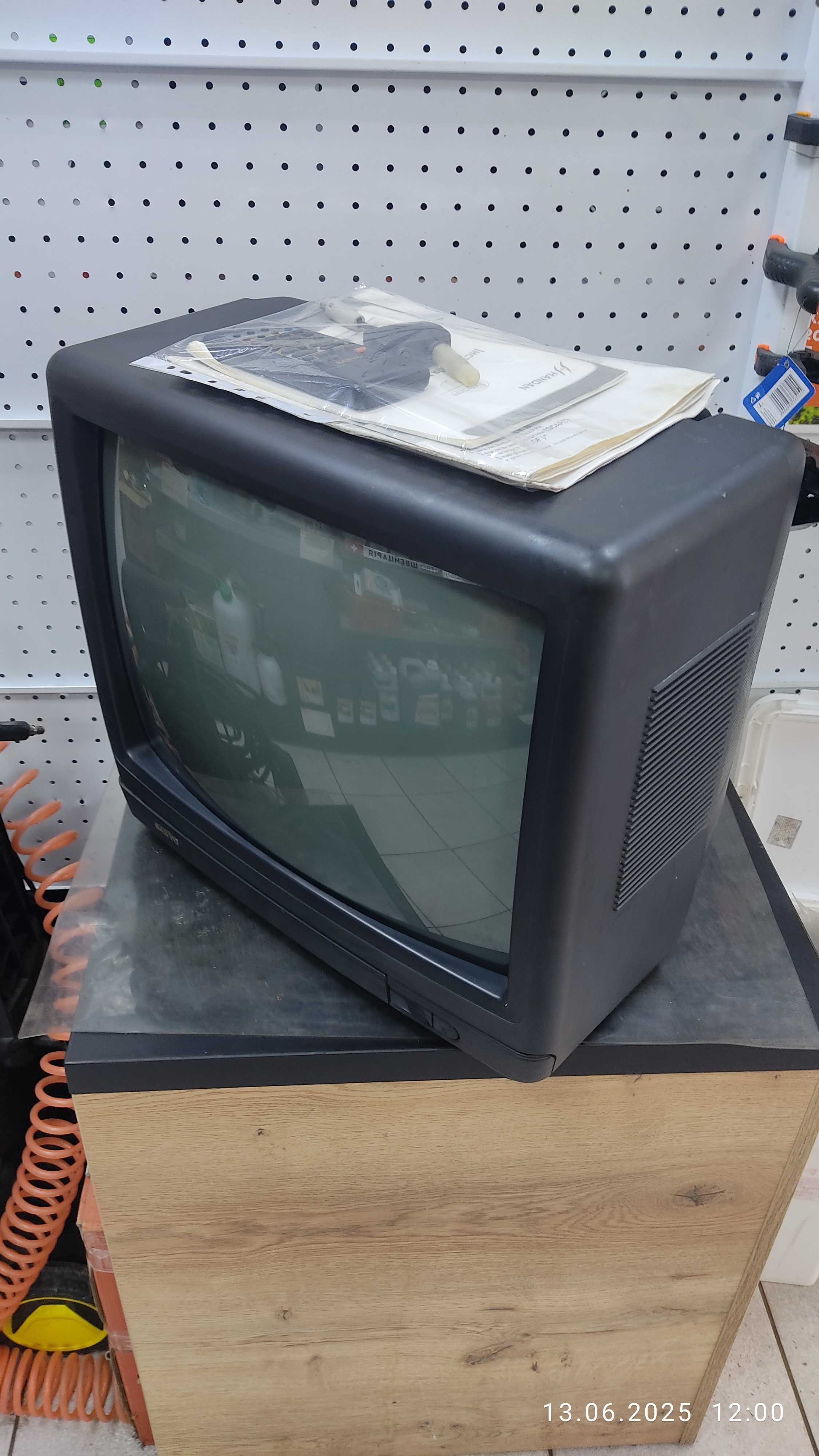 Телевизор Sanyo Japan C20EE13EX полностью рабочий с пультом инструкцие