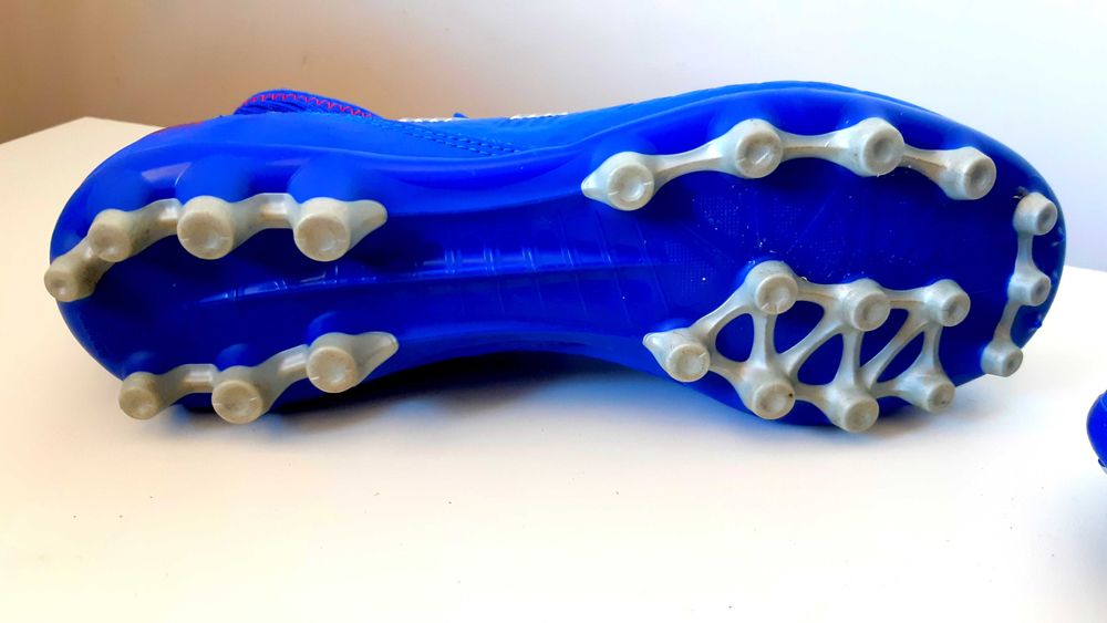 Buty piłkarskie  korki Adidas Predator 19.3 Ag ideał jak nowe 41 1/3