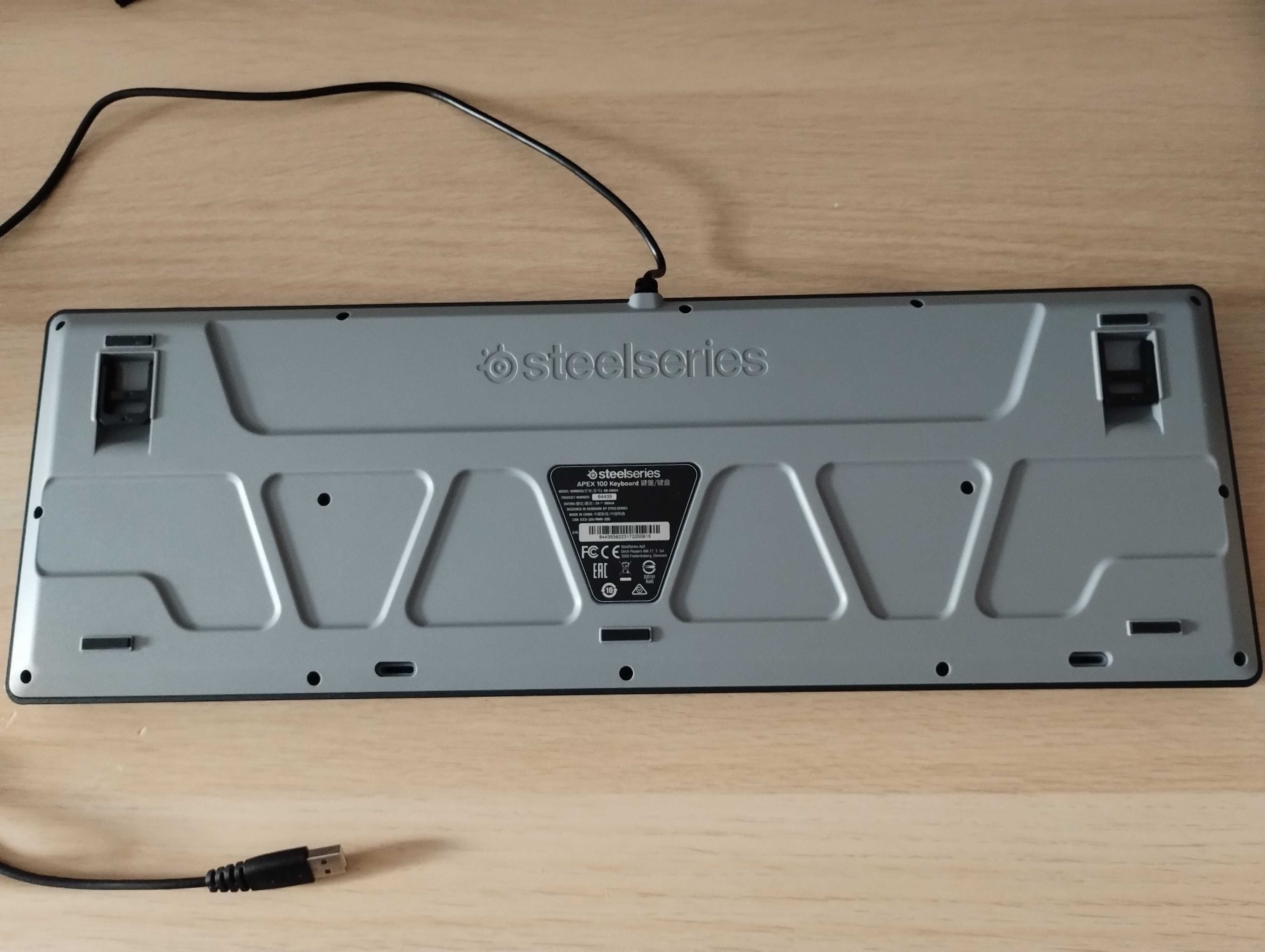Klawiatura przewodowa Steelseries Apex 100