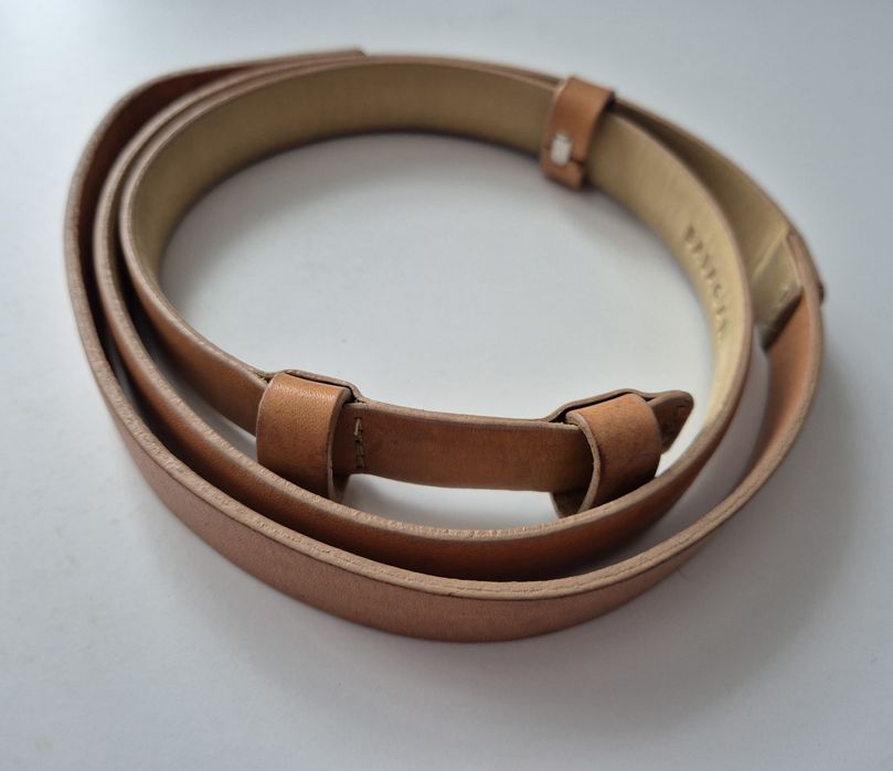 Cienki pasek bez klamry Balagan, beżowy/piaskowy