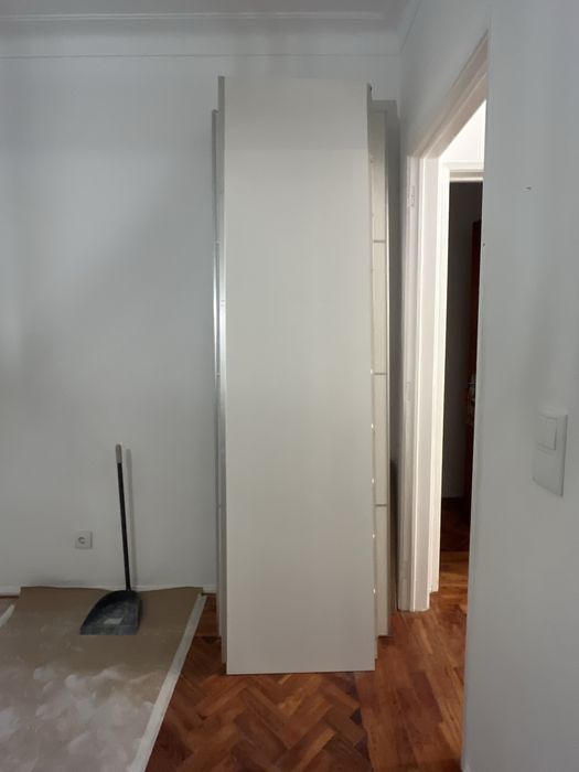 Roupeiro IKEA branco