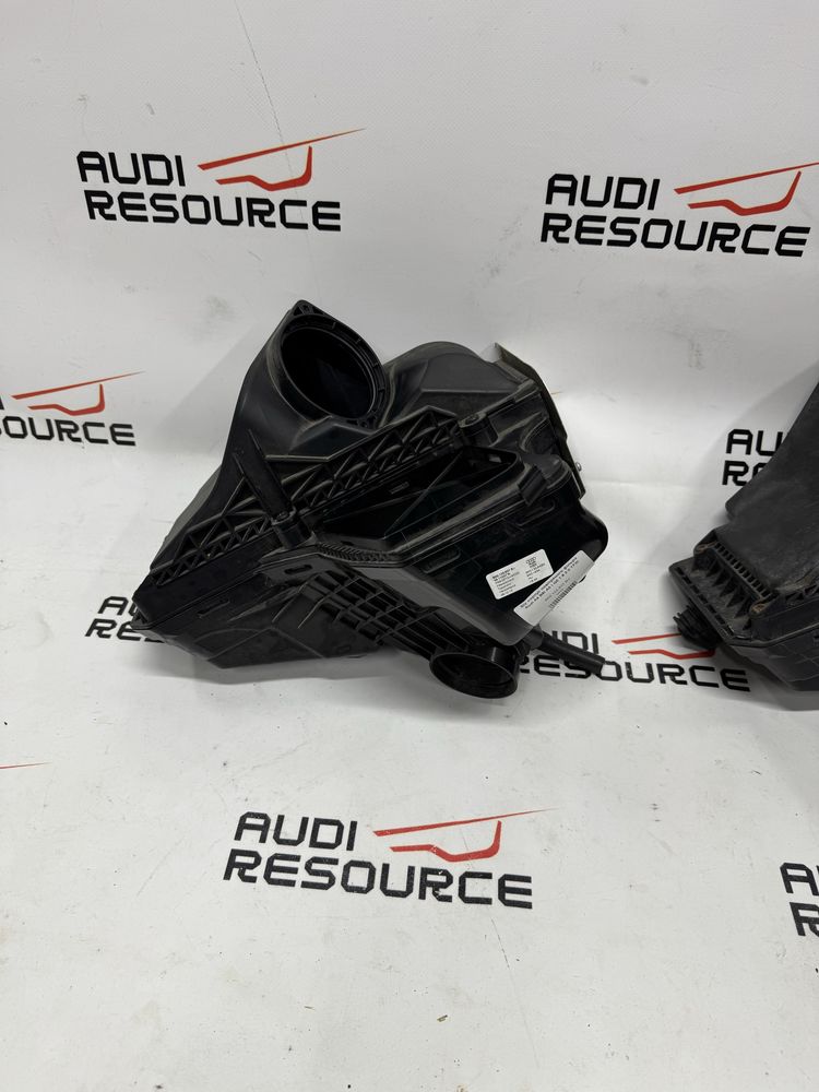 Корпус воздушного фильтра Audi A4 B8 A5 Q5 2.0 TFSI повітряного