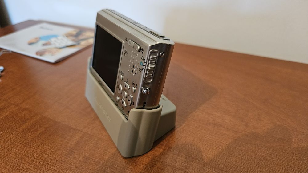 Sony T1, como nova