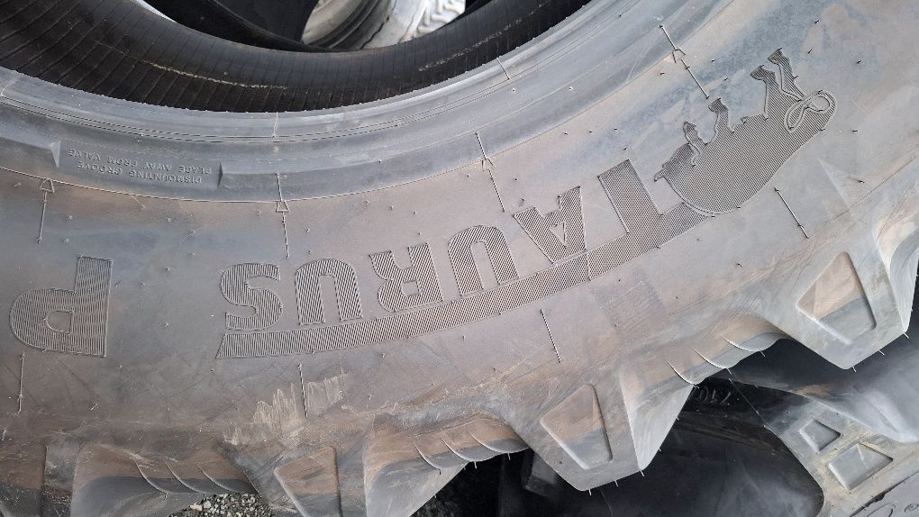 Opona 710/70 R42 Taurus point HP