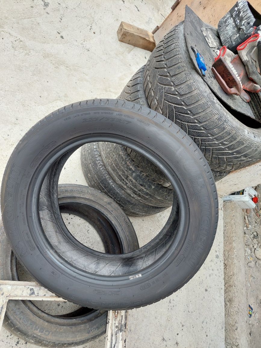 225.55.R17 Michelin 225 55 17