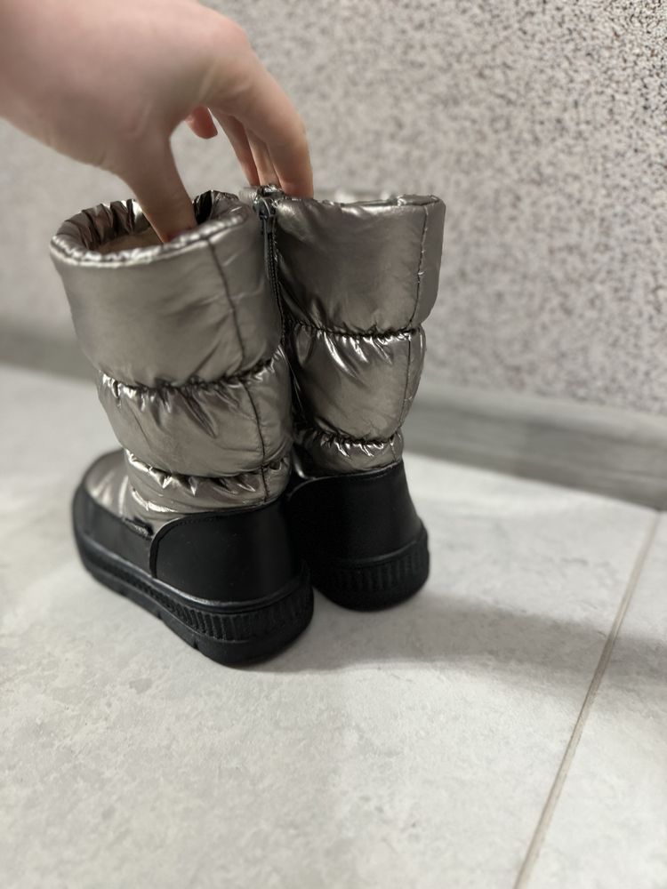 Угги зимові для дівчинки черевики зимові сапожки зимові 18 см стелька