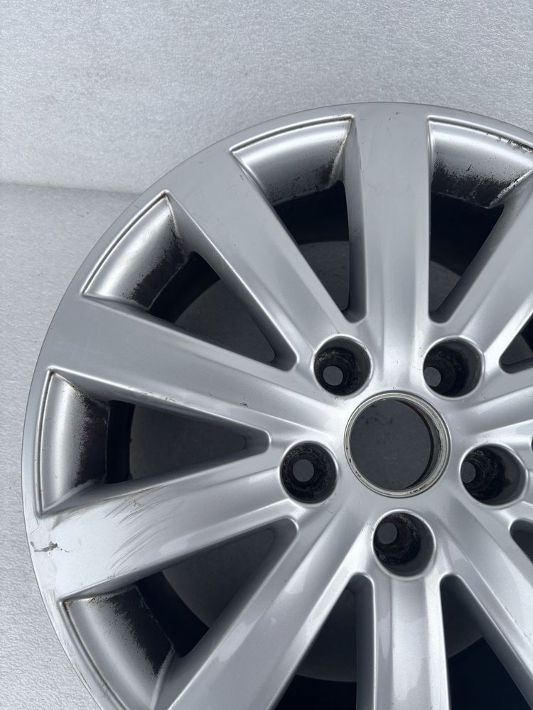 VW T5 Multivan 7E0 felga aluminiowa 5x120 7” x 17” ET55 ET 55