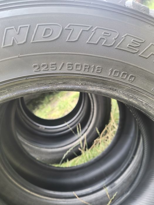 Opony Dunlop 225/60/18