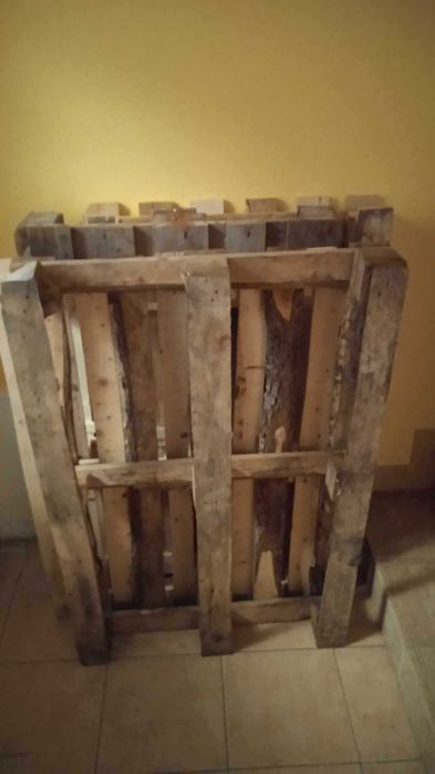 Palety o wymiarach euro 120x80 .Suche opał